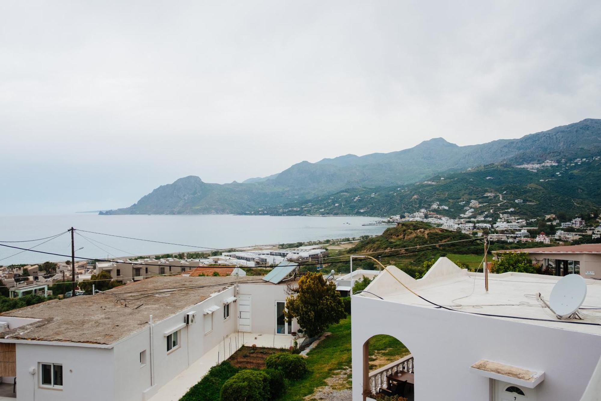Finikas Apartments Plakias Exterior photo